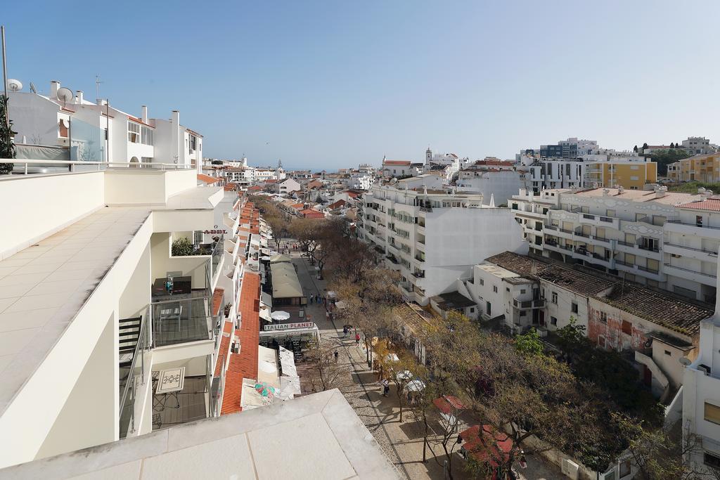 Original 3 Bedroom Downtown Albufeira Exterior photo